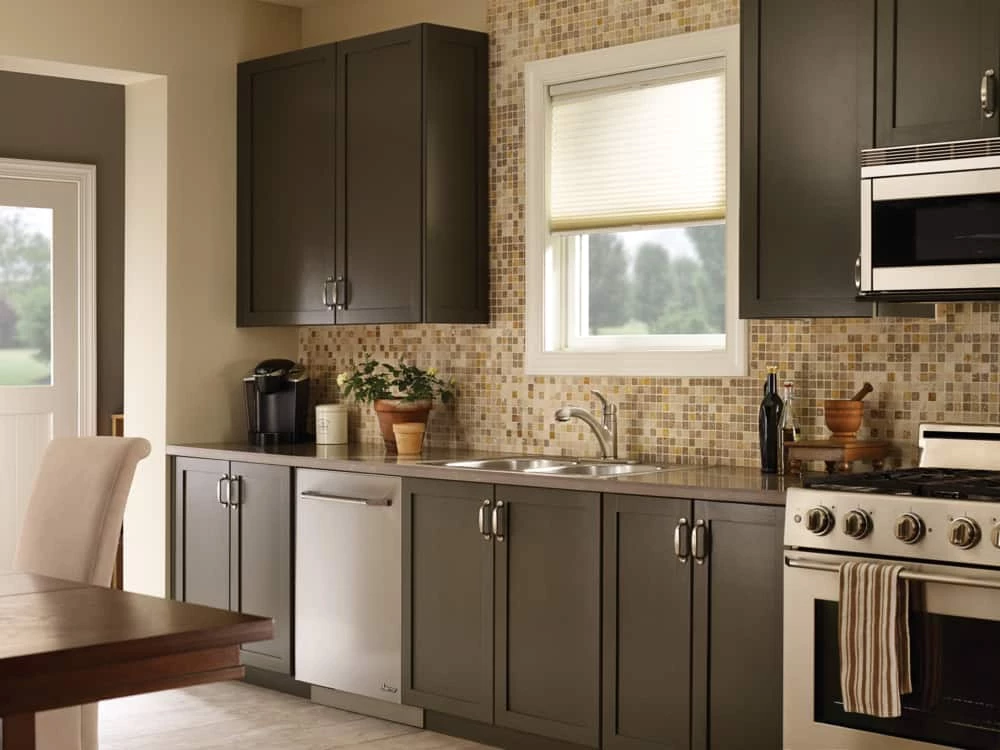 Moen® Renzo Single Handle Low Arc Pull Out Kitchen Faucet, Chrome 5 Moen® Renzo Single Handle Low Arc Pull Out Kitchen Faucet, Chrome - Image 5